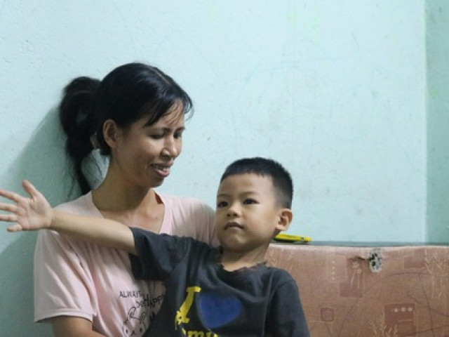 Giáo dục - du học - Kỳ lạ cậu bé chưa học chữ đã biết đọc vanh vách sách, truyện ở Hải Phòng