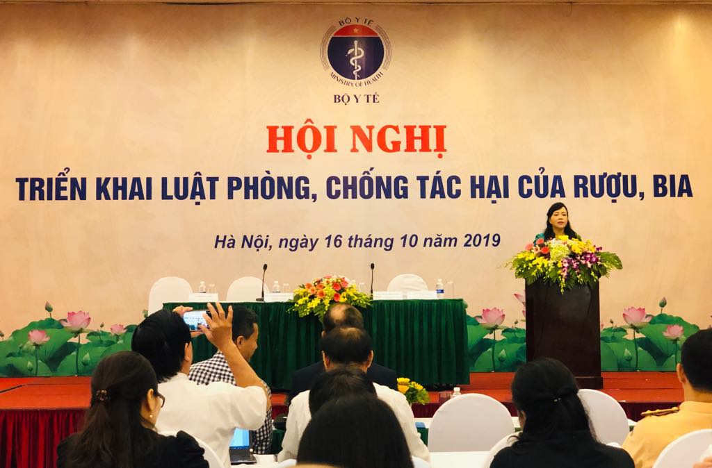 Bộ Y tế cho biết chịu nhiều áp lực khi ban hành Luật phòng chống tác tại của rượu bia