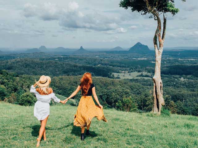 Du lịch - Khoa học chứng minh đi du lịch giúp con người hạnh phúc hơn cả kết hôn