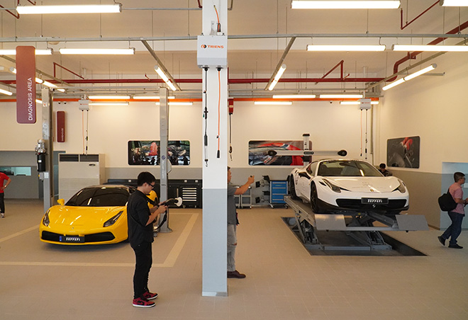 Ferrari chính thức khai trương showroom đầu tiên tại Việt Nam - 8