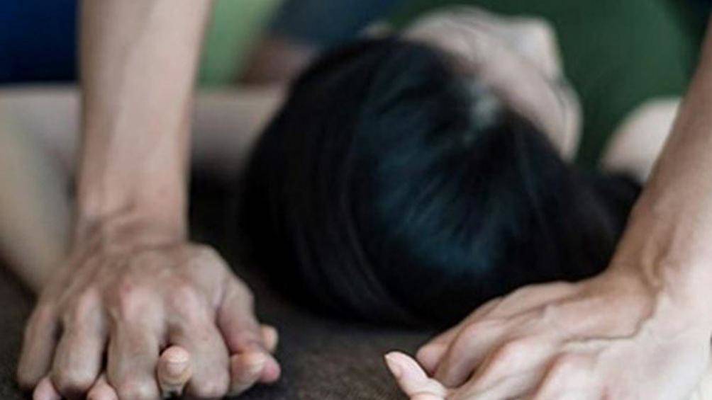 Nam thanh niên ở Sóc Trăng đã dùng vũ lực thực hiện hành vi giao cấu với nạn nhân. Ảnh minh họa