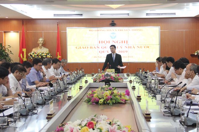 Bộ trưởng Nguyễn Mạnh Hùng phát biểu chỉ đạo tại hội nghị. (Ảnh: mic.gov.vn)