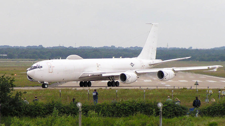 Máy bay Doomsday có khả năng chống bom hạt nhân của Mỹ bất ngờ bị hư hỏng bởi một chú chim (Ảnh: RT)