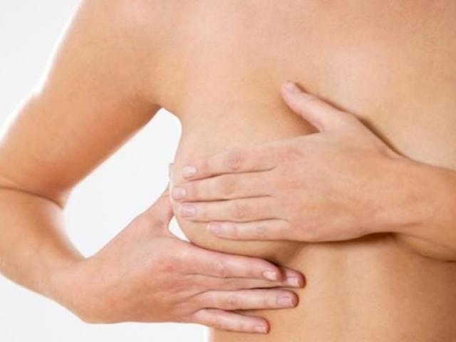 Sức khỏe đời sống - Vì cả tin, vú 1 phụ nữ ở Vĩnh Long biến dạng đáng sợ