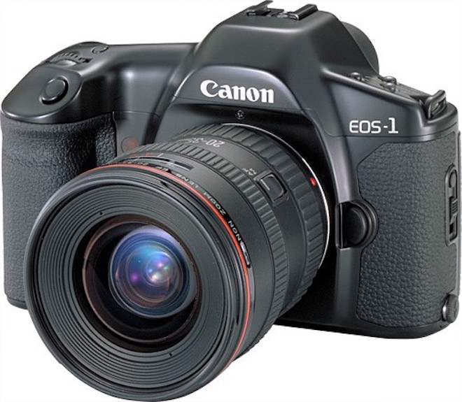 Canon "thần tốc" vượt 100 triệu máy ảnh dòng EOS dùng ống kính chuyển đổi - 2