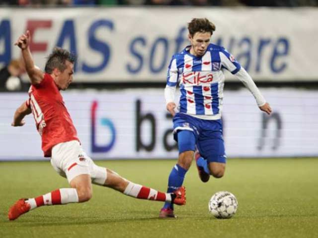 Bóng đá - Video highlight trận AZ - Heerenveen: Văn Hậu nhận "thông điệp ngầm", rượt đuổi 6 bàn