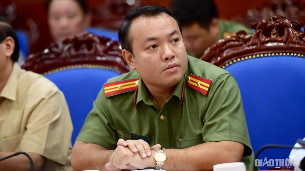 Tại buổi họp báo, Đại diện Công an tỉnh Hòa Bình cho biết, ngày 16/10, Công huyện Kỳ Sơn đã ra quyết định khởi tố điều tra vụ án hình sự về hành vi gây ô nhiễm nguồn nước.