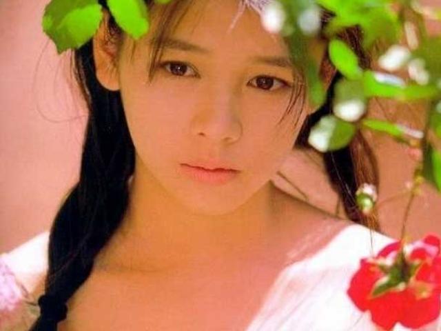 Làm đẹp - 2 "thần tình ái trong mộng" của triệu đàn ông Đài Loan làm gì để 44 năm vẫn đẹp mãi