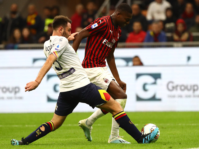 Bóng đá - Video highlight trận AC Milan - Lecce: Siêu phẩm mở màn, bù giờ nghiệt ngã