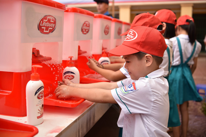 2.500 người thích thú hòa mình trong “vũ điệu tay sạch” sôi động - 3