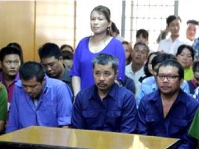 Tin tức trong ngày - Xét xử đường dây "Logo xe vua": Hủy án, điều tra 80 cán bộ