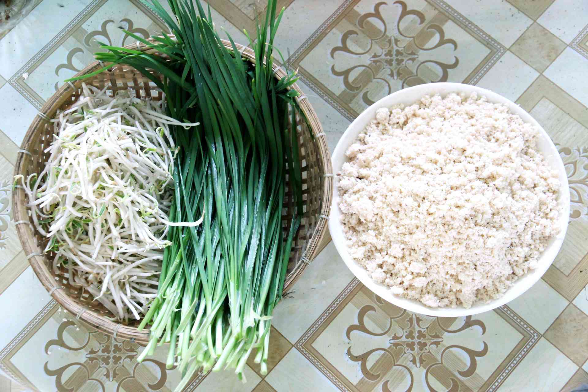 Thoáng bồi hồi xác đậu xào giá hẹ - 2