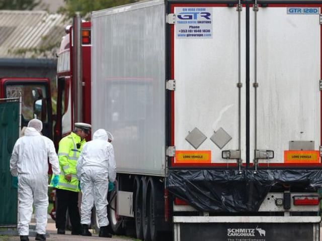39 người chết trong xe container ở Anh: Điều khủng khiếp trong nấm mồ băng giá