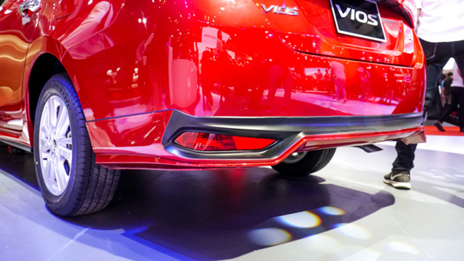 Toyota Vios phiên bản nâng cấp mới xuất hiện tại VMS2019 - 12