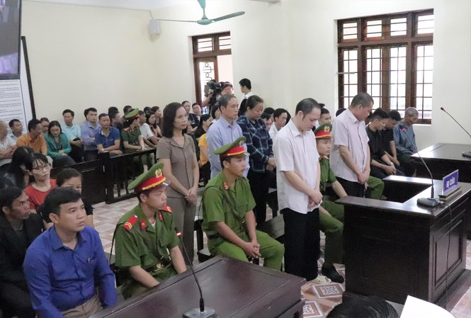 Toàn cảnh phiên sơ thẩm ngày 18/10 Ảnh: Nguyễn Hoàn