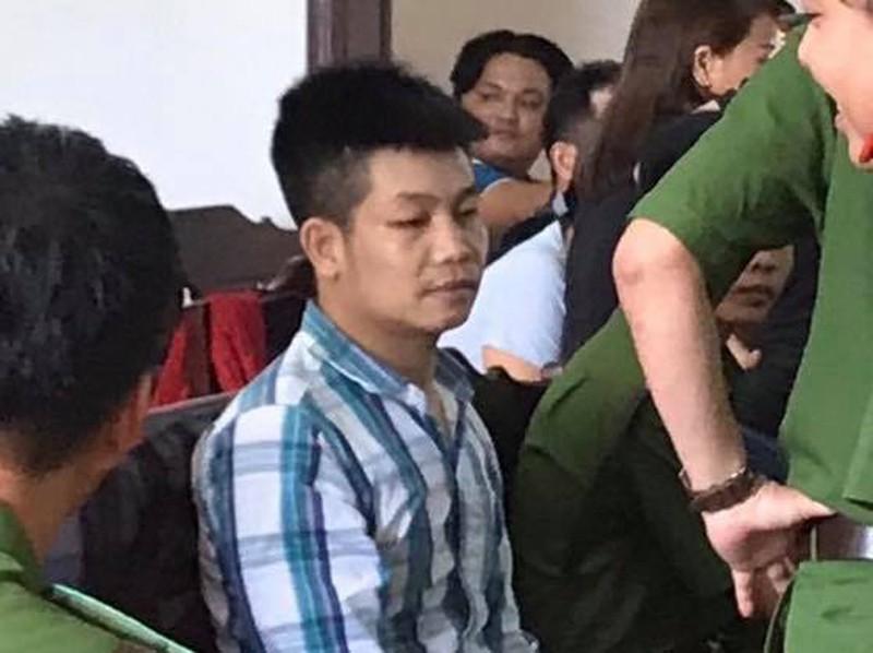 Bị cáo Cao Anh Tú tại toà ngày 25-10. Ảnh: MV