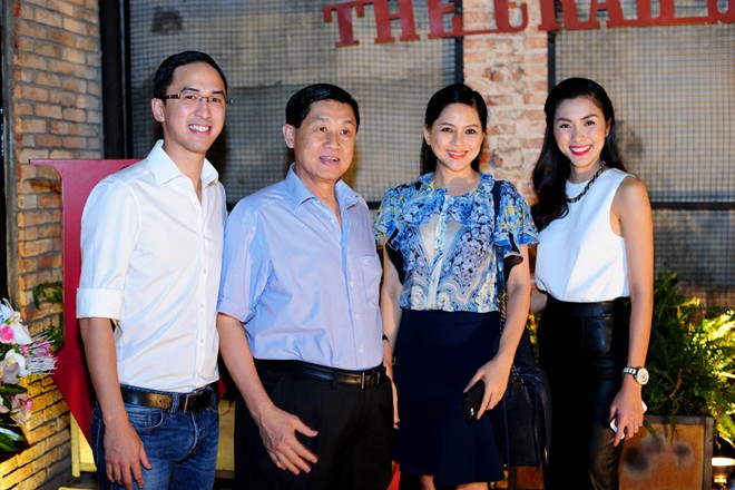 Nhóm công ty và gia đình nhà chồng Hà Tăng sở hữu tổng cộng 60,7 triệu cổ phiếu tương ứng 45,49% vốn điều lệ Sasco.&nbsp;