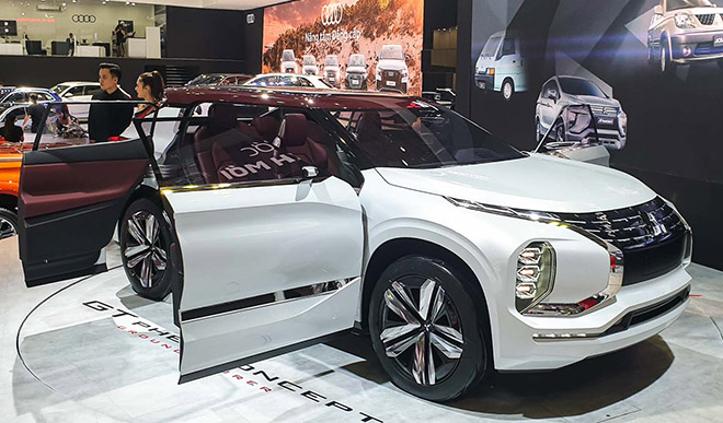 Soi chi tiết mẫu xe ý tưởng GT-PHEV của Mitsubishi tại VMS 2019 - 3