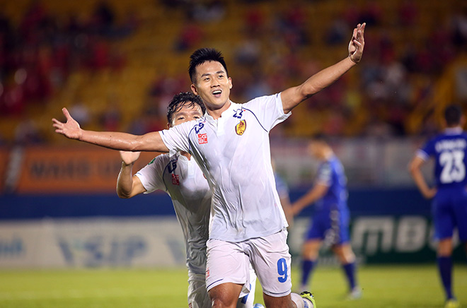 Hà Minh Tuấn toả sáng đưa Quảng Nam vào chung kết Cúp Quốc gia 2019 với Hà Nội.