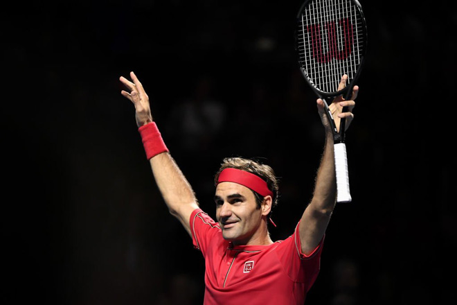 Federer dễ dàng hạ De Minaur để lần thứ 10 đăng quang Basel Open