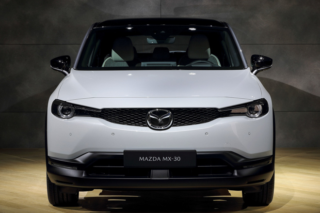Mazda MX-30 chính thức bước chân vào thế giới xe điện - 13