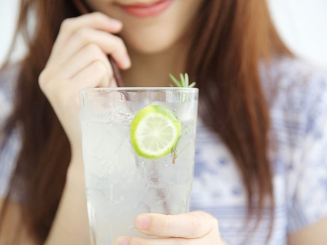 Sức khỏe đời sống - Sáng ngủ dậy làm những việc này, cả đời không lo ốm