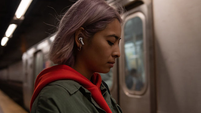 Apple lặng lẽ ra mắt AirPods Pro với nhiều cải tiến, giá đắt hơn - 1