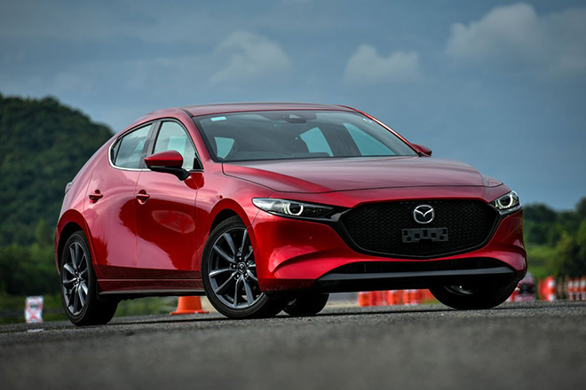 Bắt gặp Mazda3 thế hệ mới trên đường vận chuyển về đại lý, chuẩn bị cho sự kiện ra mắt vào tuần sau - 3