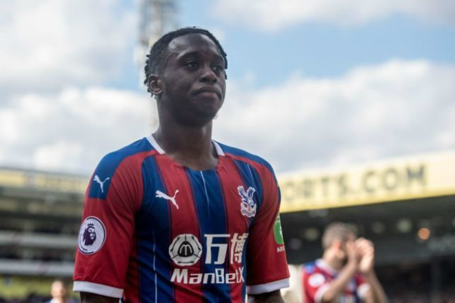 MU bị Crystal Palace bắt gánh nợ ngân hàng thay họ trong thương vụ Wan-Bissaka