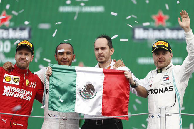 Mercedes giành vinh quang ‘bất ngờ’ tại Mexico