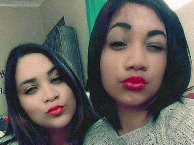 Bạn trẻ - Cuộc sống - Chụp ảnh tự sướng cùng bạn học, cô gái bàng hoàng khi phát hiện thân phận của mình