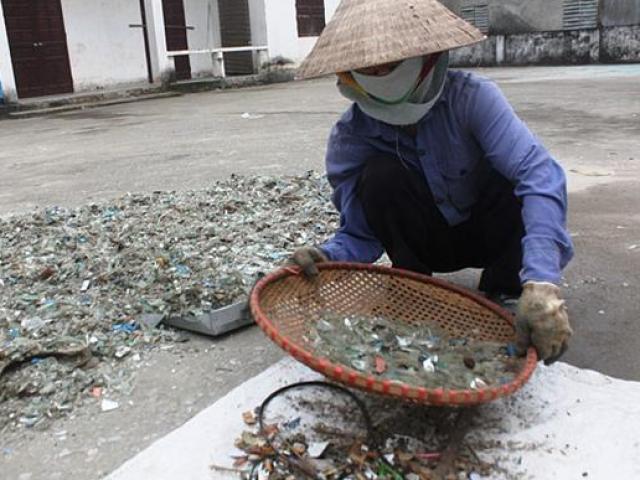 Kinh doanh - Kinh dị nghề “đứt tay, chảy máu” mà ra tiền ở Việt Nam