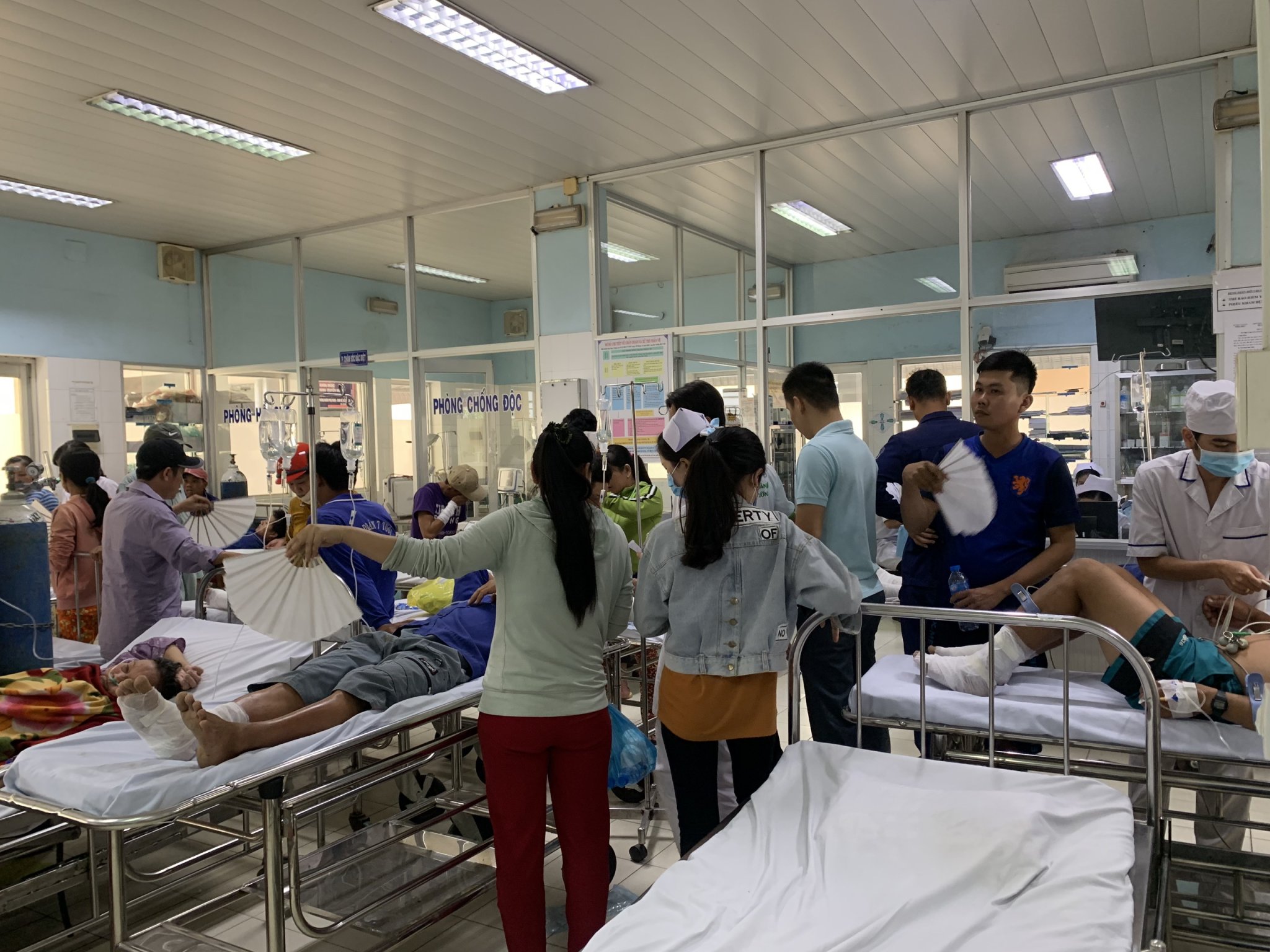 Các nạn nhân được điều trị tại bệnh viện