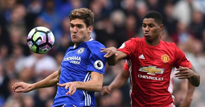 Khi MU đánh bại Chelsea 4-0 ở vòng 1 Ngoại hạng Anh, Rashford là ngôi sao sáng nhất với cú đúp
