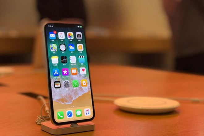 NÓNG: iPhone X chính hãng tại Việt Nam sắp bị &#34;khai tử&#34; - 1