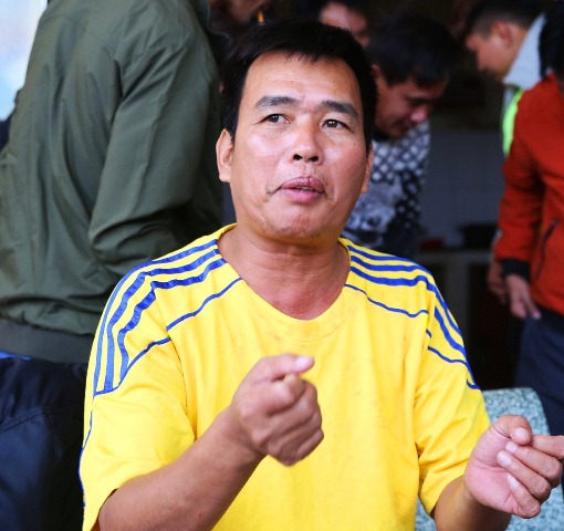 Thuyền trưởng Nguyễn Văn Thạnh nhớ lại giây phút sinh tử trên biển. Ảnh: SH