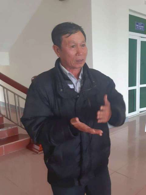 Ông Nguyễn Mạnh Điệp (bác ruột thuyền viên Định) hy vọng cháu vẫn còn sống. Ảnh: LT