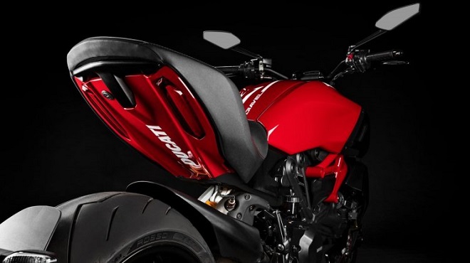 2020 Ducati Diavel 1260 S thêm "màu áo" mới, thể thao hơn - 3