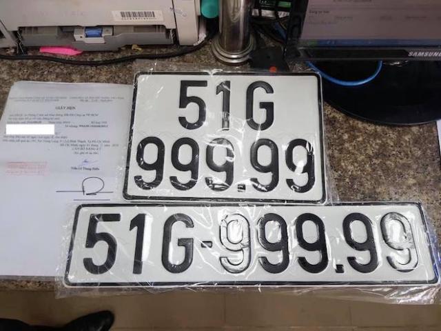 Tin tức trong ngày - Nóng 24h qua: “Bàn tay vàng” bấm được biển số 51G - 999.99 cho xe BMW 330i
