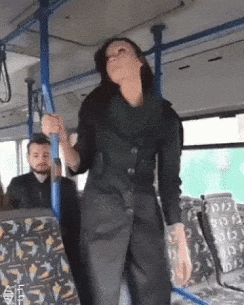 Những tuyệt chiêu "lấy le" với gái và cái kết bất ngờ - 5