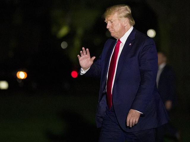 Thế giới - Khoan tay rẻ tiền xuyên thủng bức tường biên giới: Ông Trump lên tiếng