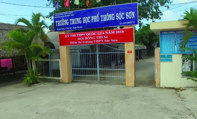 Trường THTP Sóc Sơn (Hòn Đất).