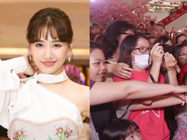 Đời sống Showbiz - Hari Won khoe sắc rạng rỡ, bị fan vây kín tại trung tâm thương mại