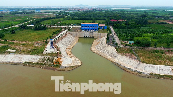Doanh nghiệp Thái Lan chi hơn 2.000 tỷ đồng "thâu tóm" Nhà máy nước mặt sông Đuống.
