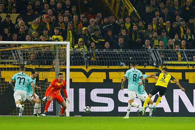 Hakimi giúp Dortmund vượt khó