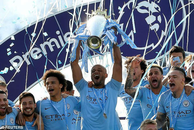 Man City từng đăng quang chức vô địch Ngoại hạng Anh nghẹt thở mùa trước khi hơn Liverpool đúng 1 điểm khi vòng đấu cuối cùng khép lại