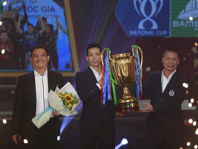 Bóng đá - Trao giải V-League Awards 2019: Quang Hải hay nhất, Hà Nội thắng lớn