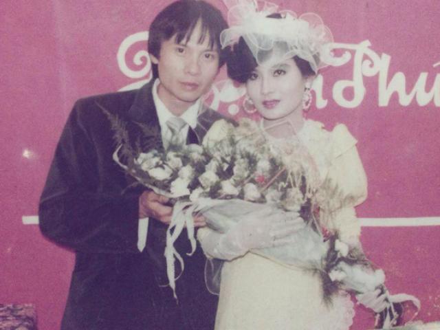 Bạn trẻ - Cuộc sống - Bi hài ông chú U30 dọa "chặt chân" trai làng để rước "cháu" hoa khôi về dinh