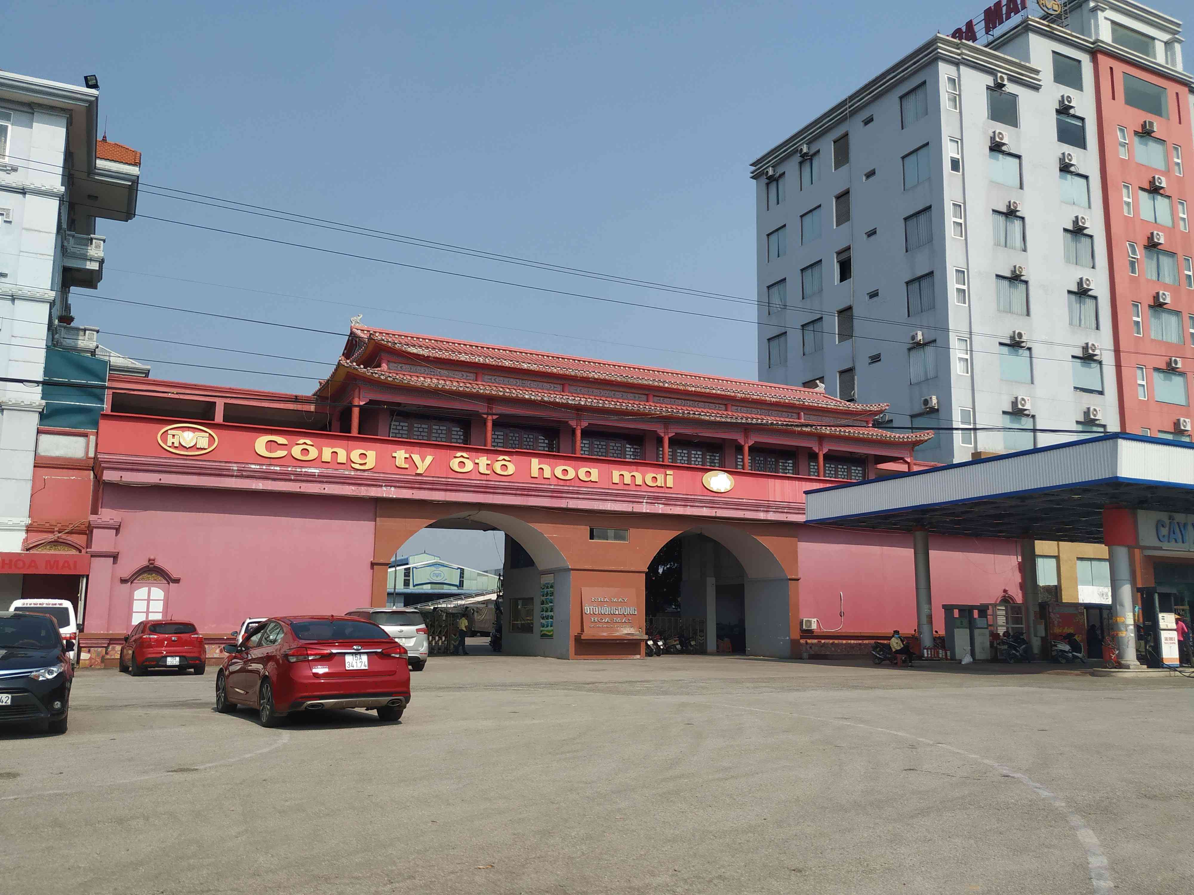 Trụ sở Cty TNHH sản xuất ô tô Hoa Mai