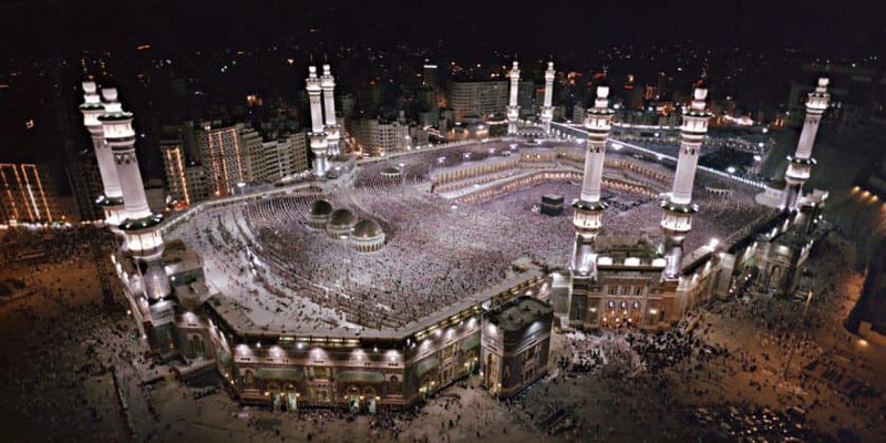 Nhà thờ Hồi giáo vĩ đại Mecca với tên gọi Masjid al-Haram có chi phí xây dựng 100 tỷ USD.